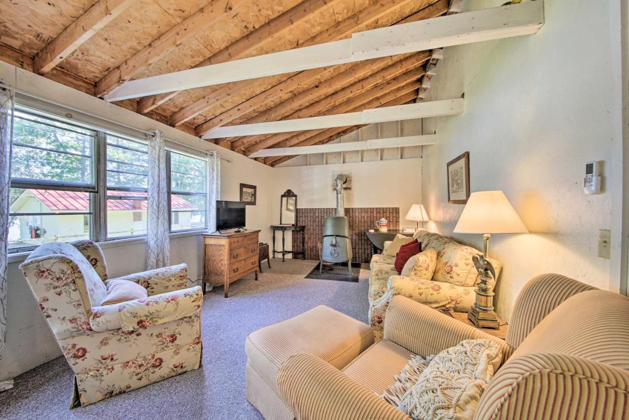 Rustic Retreat Across From Lake Family Friendly! Union Exterior foto